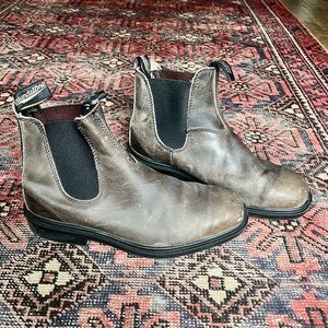 Blundstone Boots (Size AU 9, Size US 10)